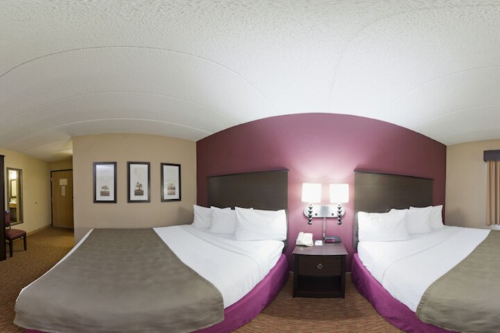 AmericInn by Wyndham Osceola