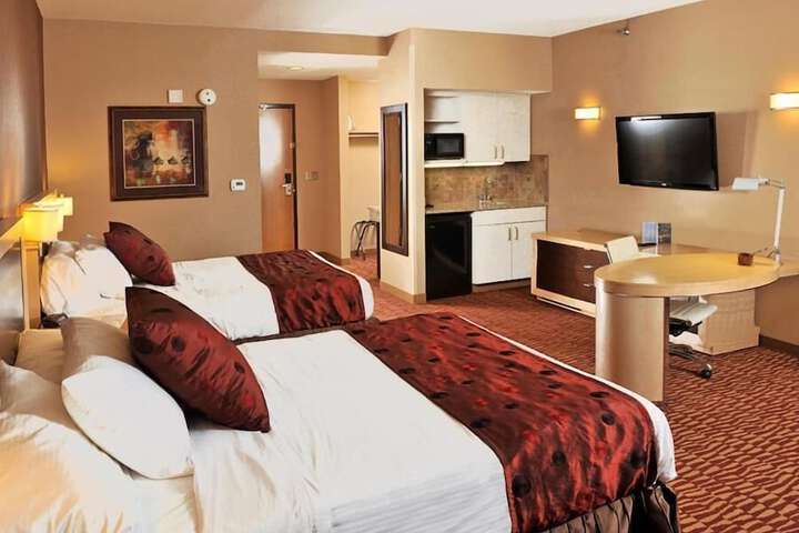 Lakeside Hotel Casino a Travelodge by Wyndham