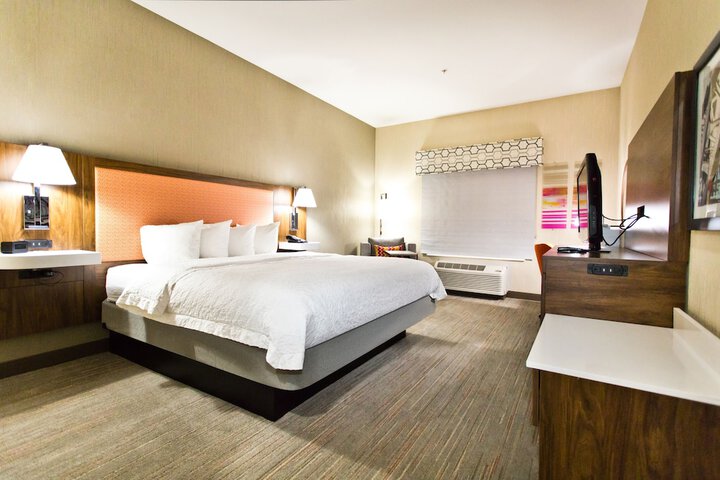 Room 21 of 51