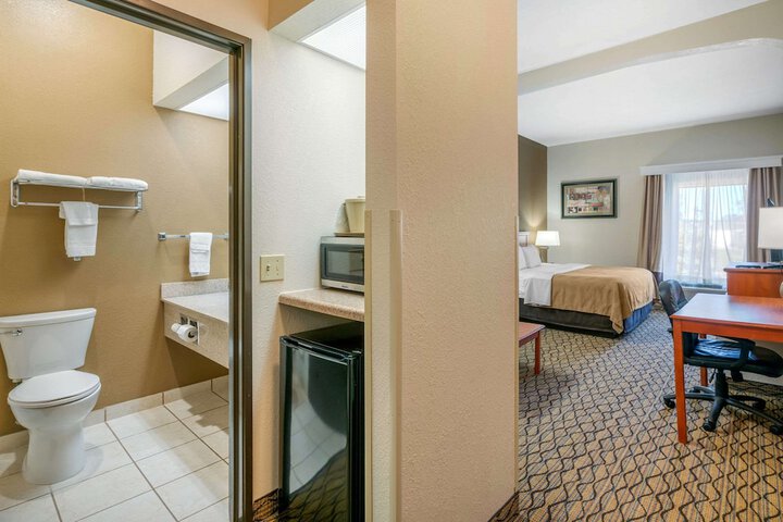 Room 18 of 30