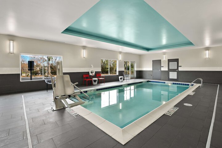 Pool 7 of 41