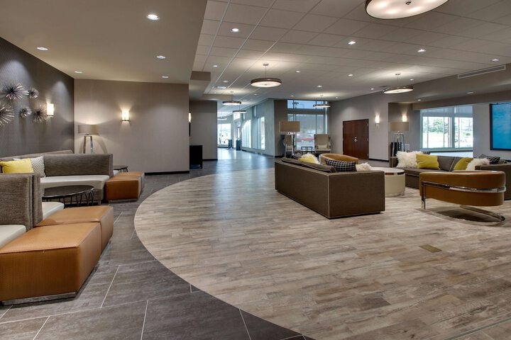 Hotel Interior 10 of 57