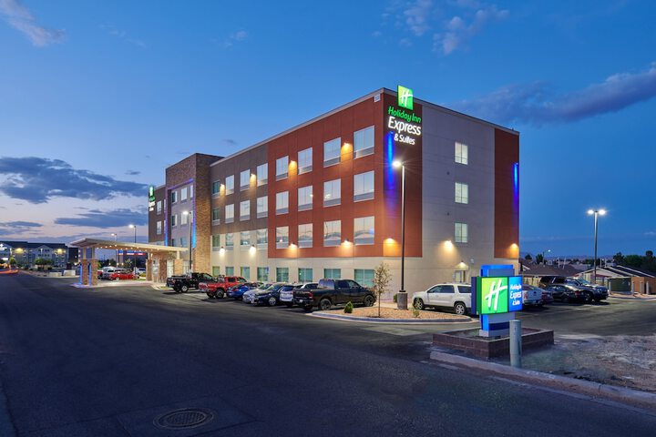 Hotel 5 of 43