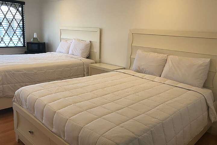 Room 20 of 32