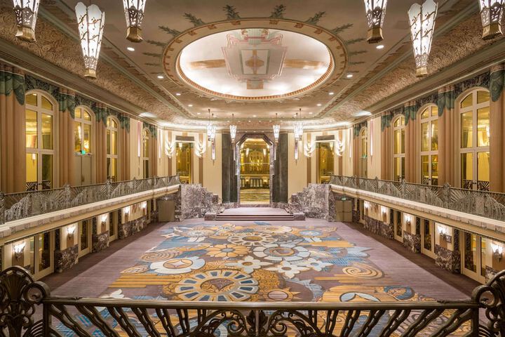 Hilton Cincinnati Netherland Plaza