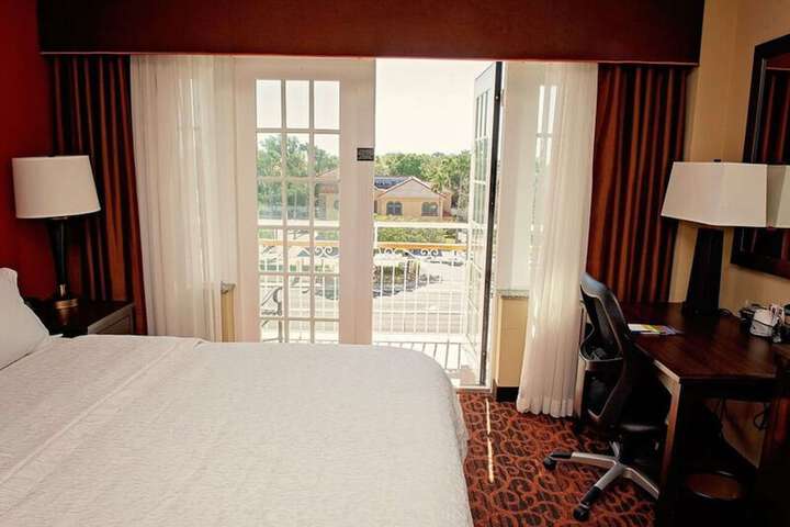 Hampton Inn & Suites Bradenton Downtown Historic District