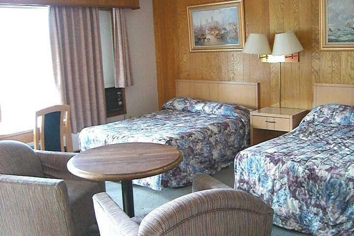 Room 32 of 42