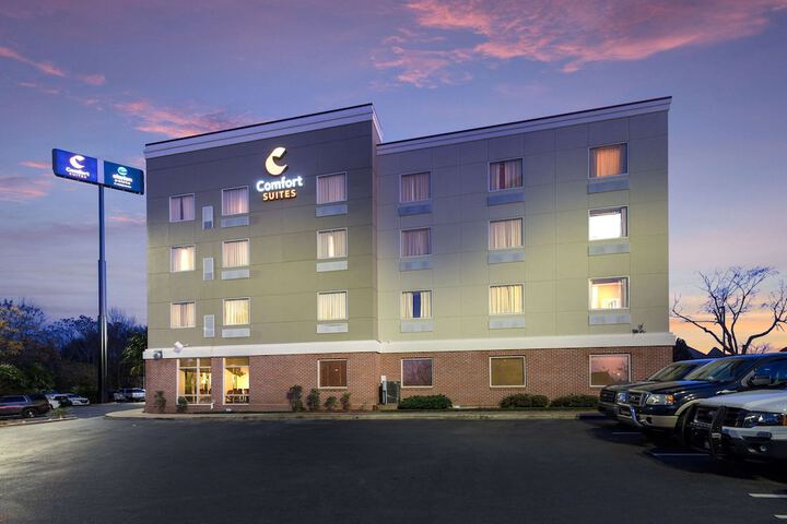 Hotel 6 of 55