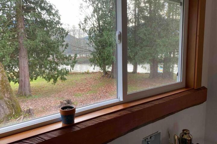 Riverfront Getaway on the Wild and Scenic
