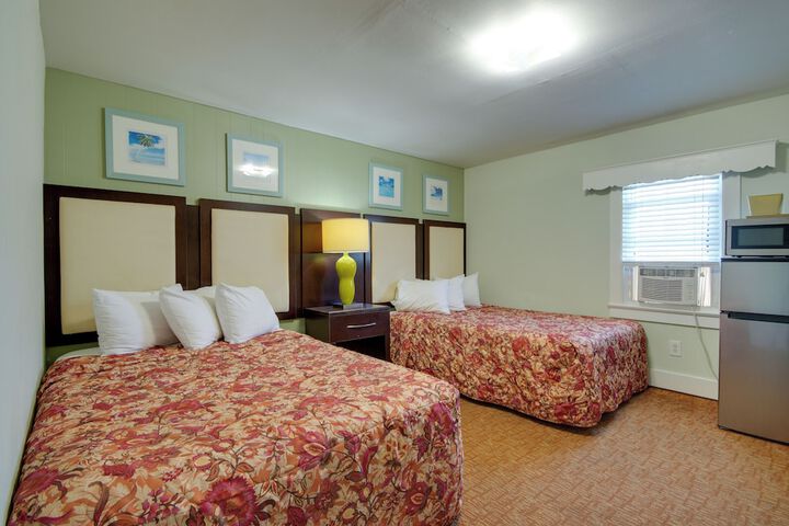 Room 33 of 89