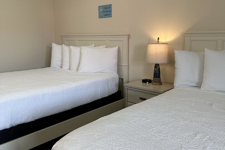 Room 128 of 179