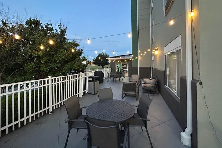 Terrace/Patio 50 of 52