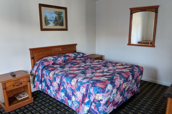 Room 7 of 15