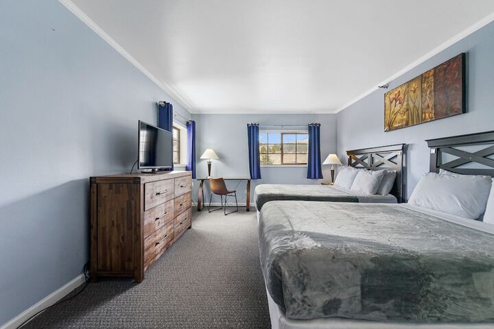 Room 28 of 38