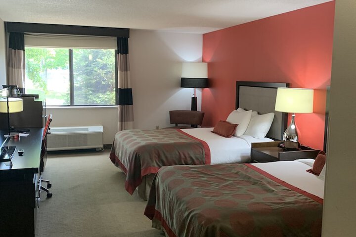 Room 36 of 62