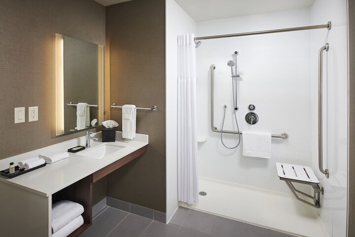 Staybridge Suites Niagara-On-The-Lake by IHG