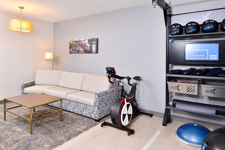 DoubleTree by Hilton Utica