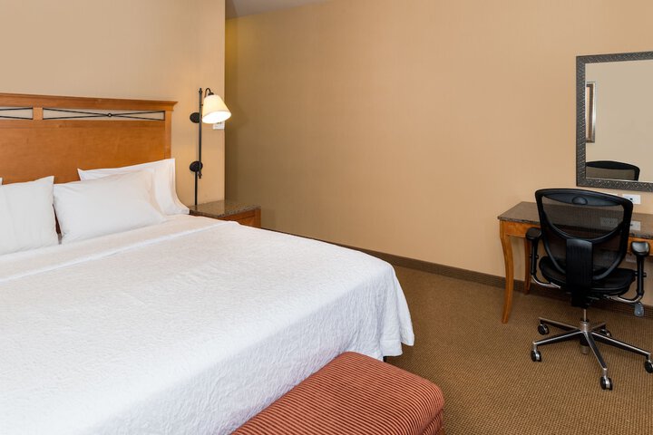 Room 21 of 49
