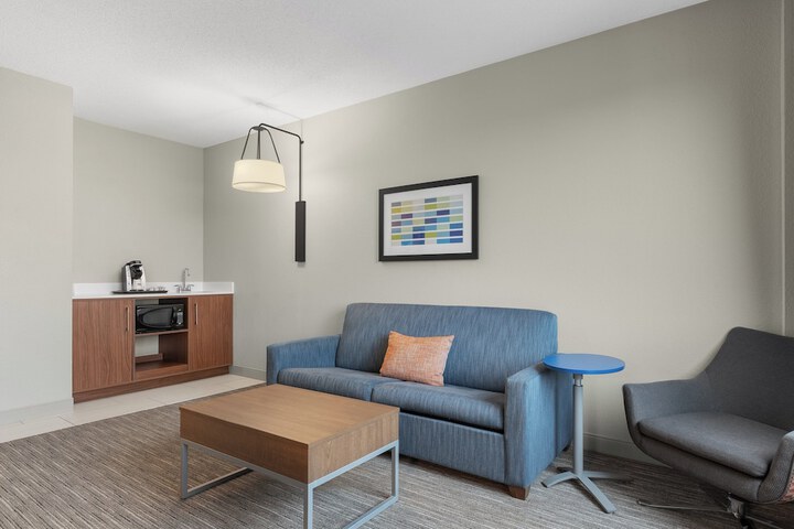 Holiday Inn Express Coralville by IHG