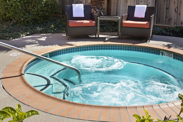 Pool 5 of 49