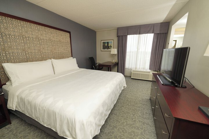 Room 16 of 70
