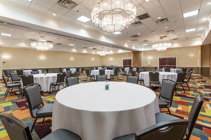 Holiday Inn Hotel & Suites Oklahoma City North by IHG