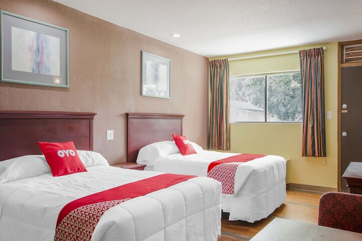 Room 11 of 21