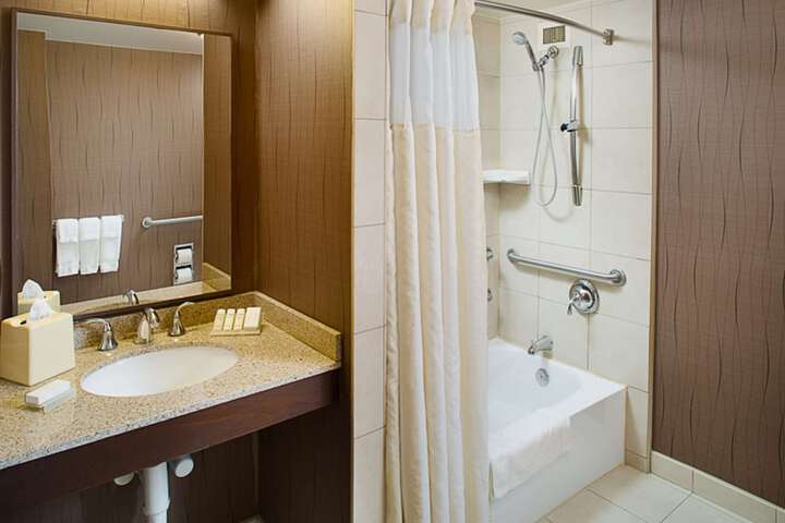 Hilton Garden Inn Albany Airport