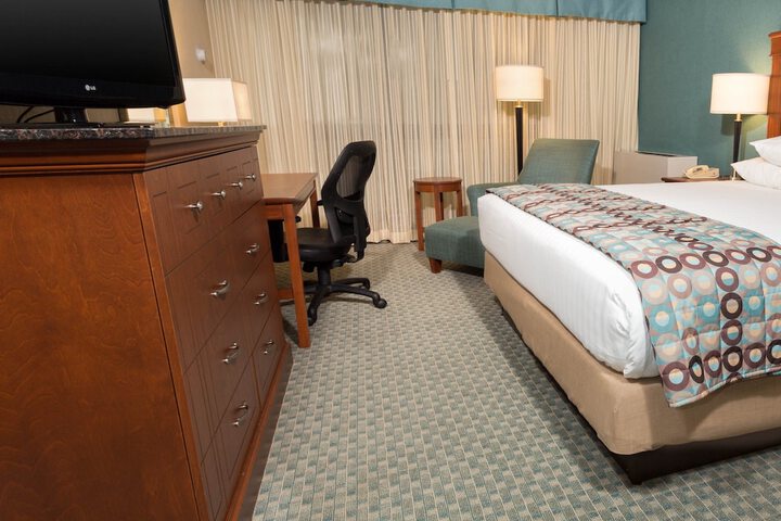 Room 41 of 69