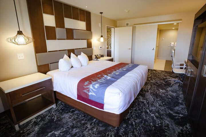 Room 15 of 44