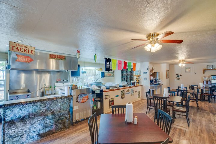 On-site Fishing Pier: Pet-friendly Kerens Cabin!