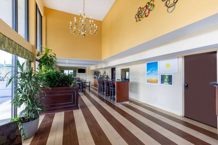 Hotel Interior 21 of 48