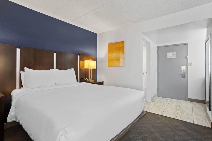 Comfort Inn Dunmore - Scranton East