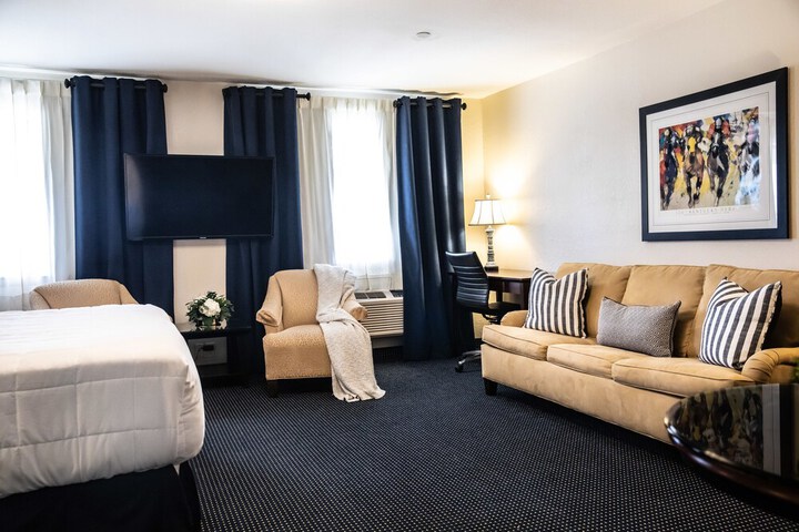 Room 7 of 36