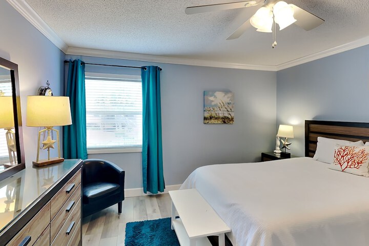 Room 53 of 73