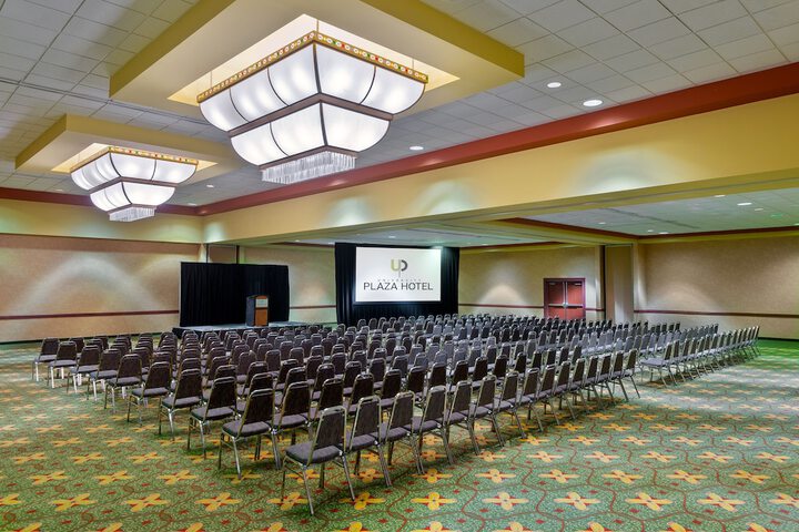 University Plaza Hotel and Convention Center Springfield
