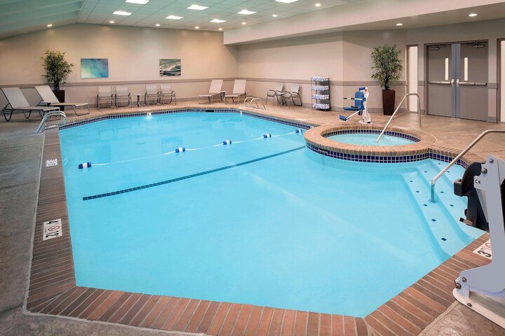 Delta Hotels by Marriott Seattle Everett