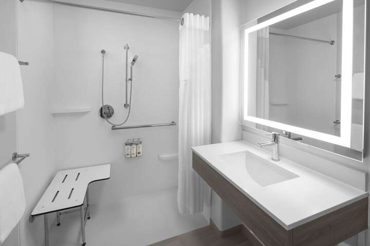 Holiday Inn Express & Suites Montrose - Black Canyon Area by IHG
