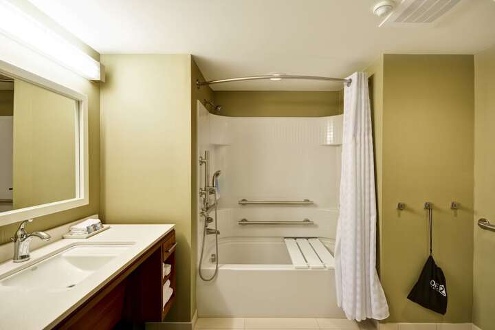 Home2 Suites by Hilton Decatur Ingalls Harbor
