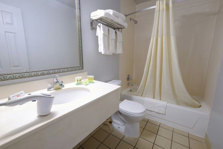 M star Hotel Searcy