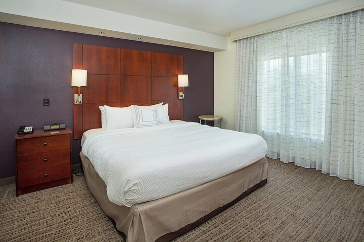 Room 15 of 47