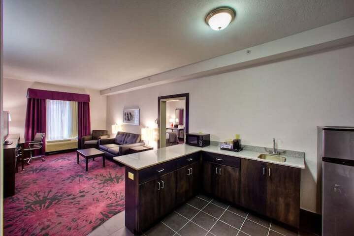 Room 35 of 52