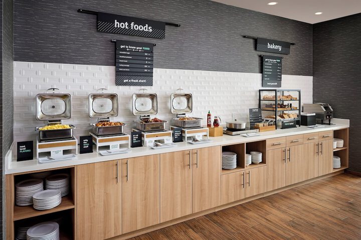 Holiday Inn Hotel & Suites Oakville at Bronte by IHG