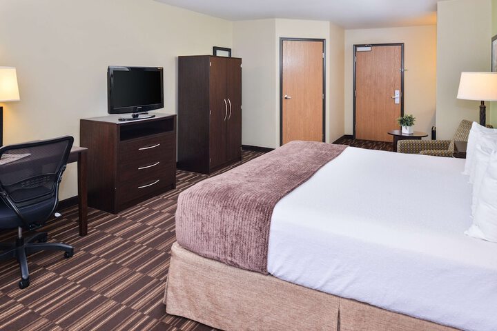 Room 16 of 46