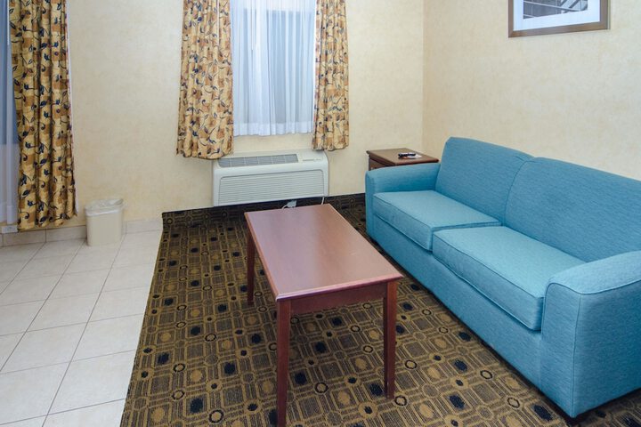 Room 54 of 100