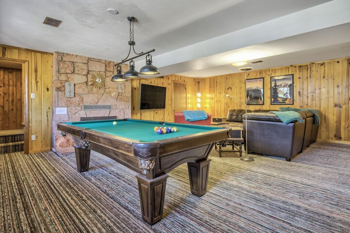 Adventure Cabin