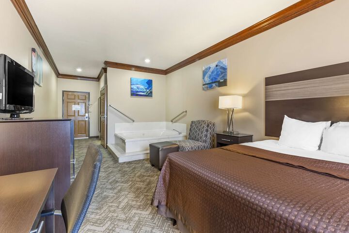 Room 21 of 35