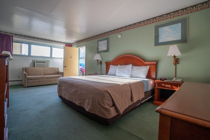 Room 22 of 30