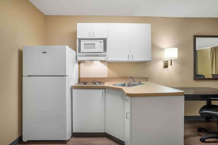 Room 26 of 27