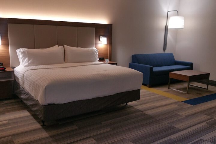 Room 45 of 91